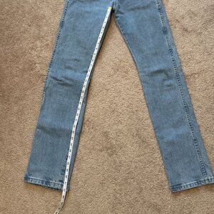 Womens Cowboy Cut Wrangler Jeans